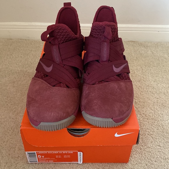 Nike LeBron Soldiers - Picture 2 of 5